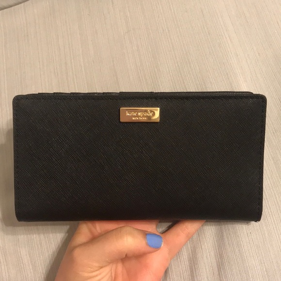 Kate Spade Wallet Black - Picture 1 of 4